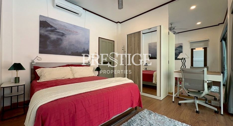Casa en alquiler de 3 habitaciones en Bang Saray, Pattaya