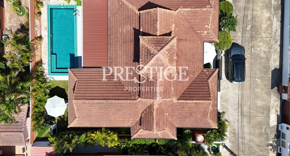 Casa en alquiler de 3 habitaciones en Bang Saray, Pattaya