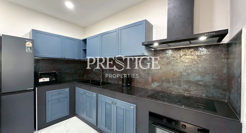 Casa en venta y en alquiler de 4 habitaciones en Bang Lamung, Chonburi