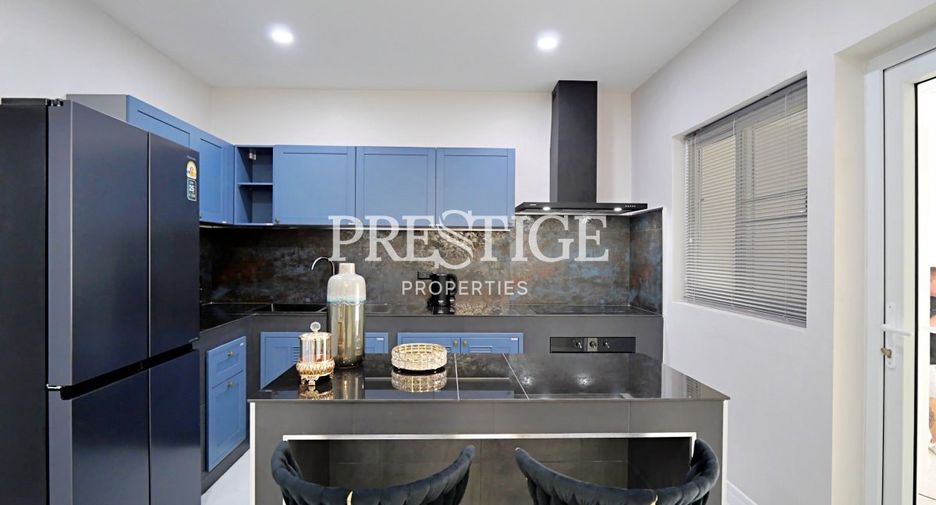 Casa en venta y en alquiler de 4 habitaciones en Bang Lamung, Chonburi