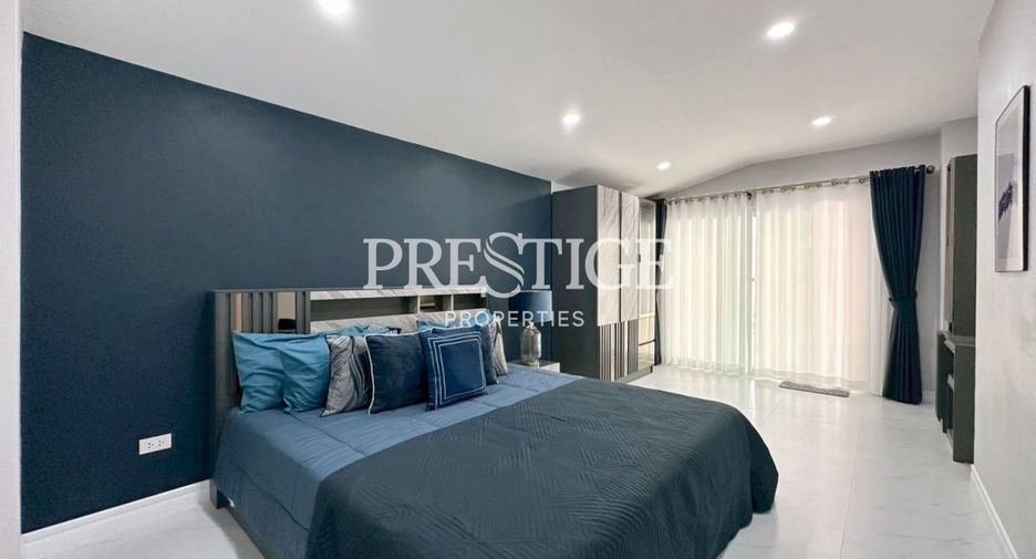 Casa en venta y en alquiler de 4 habitaciones en Bang Lamung, Chonburi