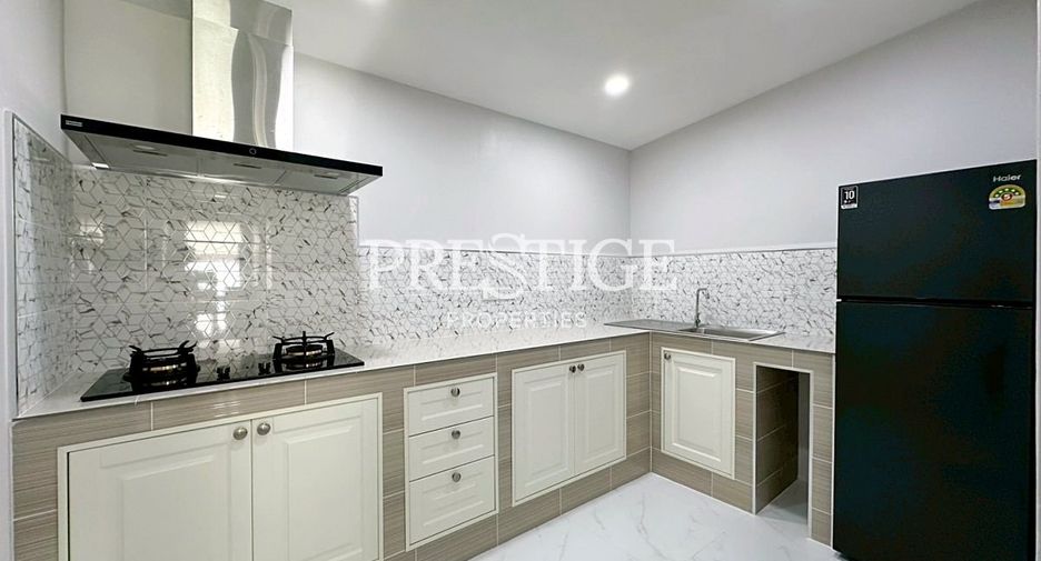 Casa en venta y en alquiler de 4 habitaciones en Bang Lamung, Chonburi