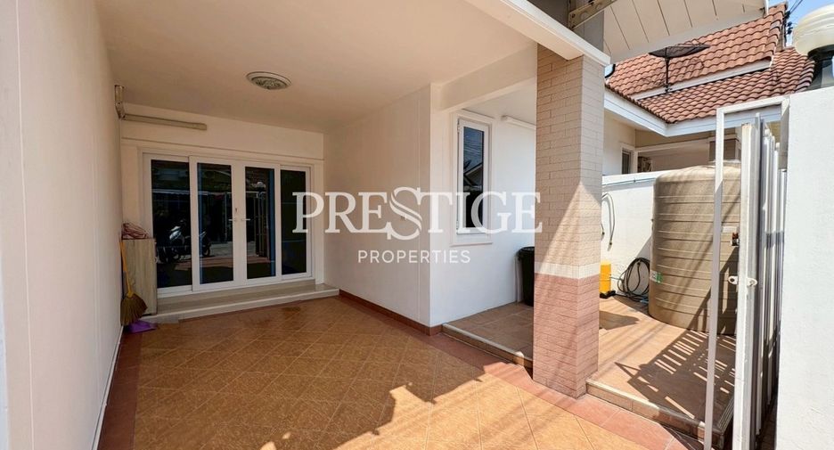 For rent 2 bedrooms house in Bang Lamung, Chonburi