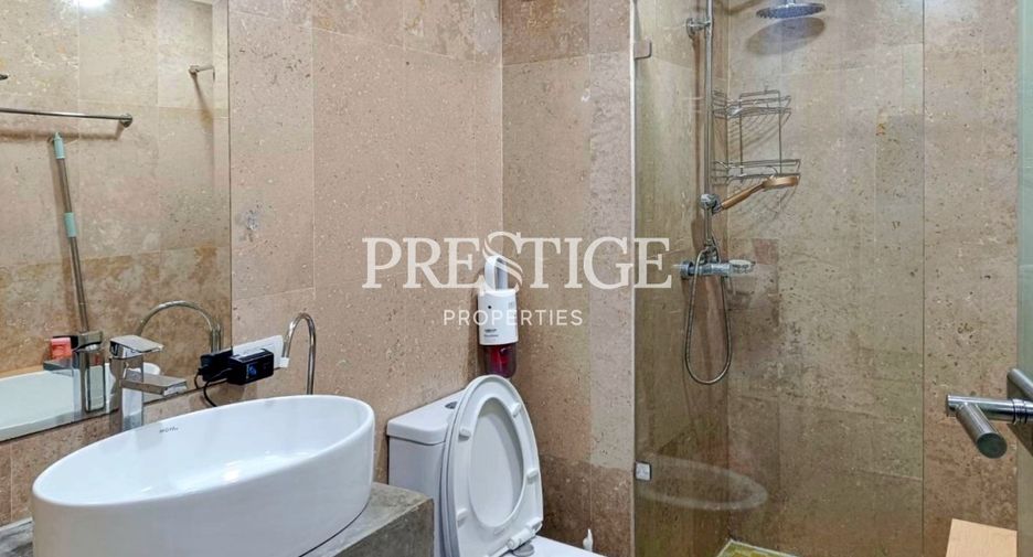 For rent 2 bedrooms condo in Bang Lamung, Chonburi