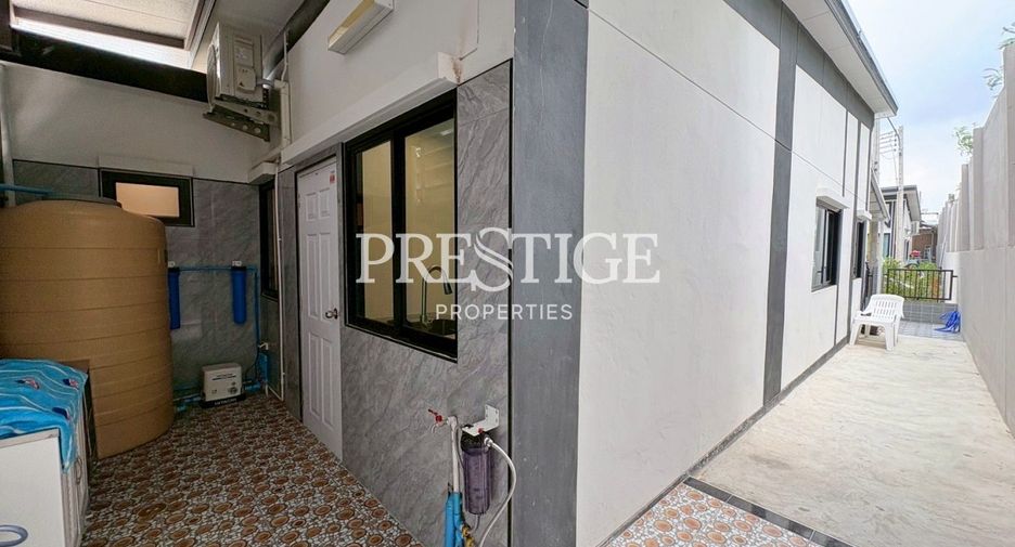 For rent 2 bedrooms house in Bang Lamung, Chonburi