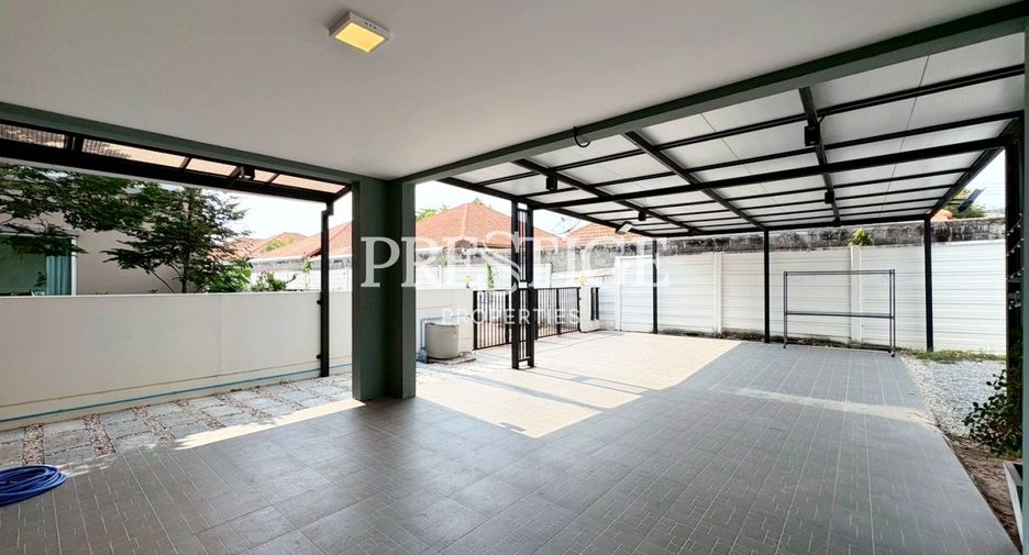 For rent 3 bedrooms house in Bang Lamung, Chonburi