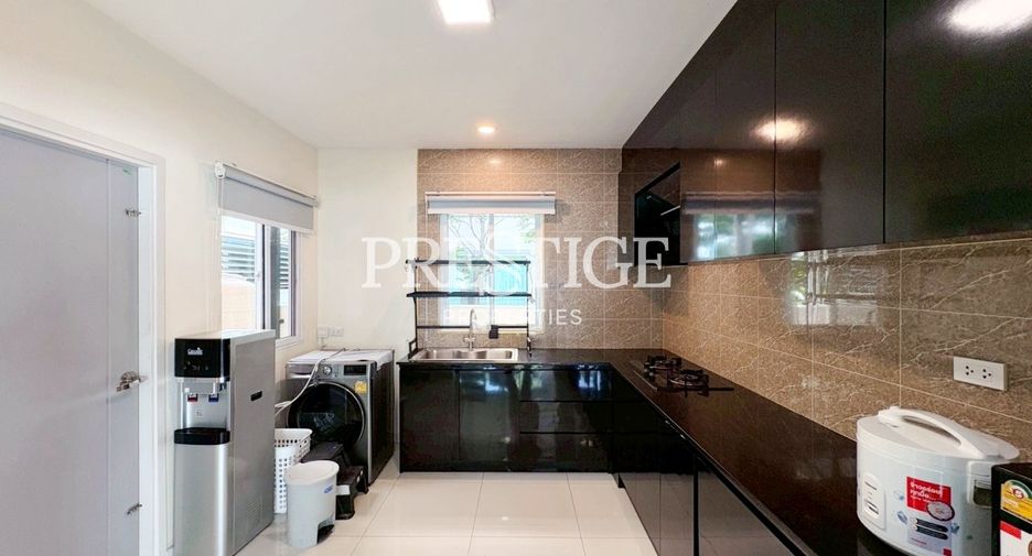 For rent 3 bedrooms house in Bang Lamung, Chonburi