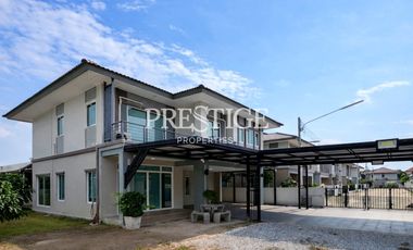 For rent 3 bedrooms house in Bang Lamung, Chonburi