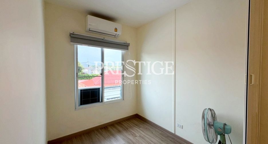 For rent 3 bedrooms house in Bang Lamung, Chonburi