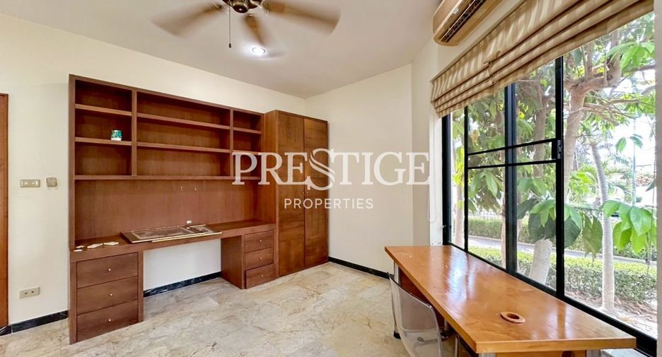 For rent 5 bedrooms house in Bang Lamung, Chonburi