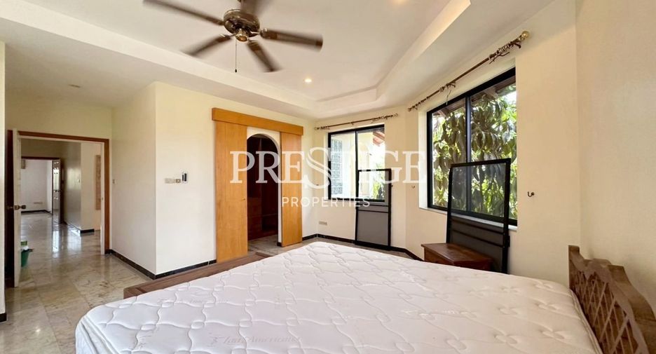 For rent 5 bedrooms house in Bang Lamung, Chonburi