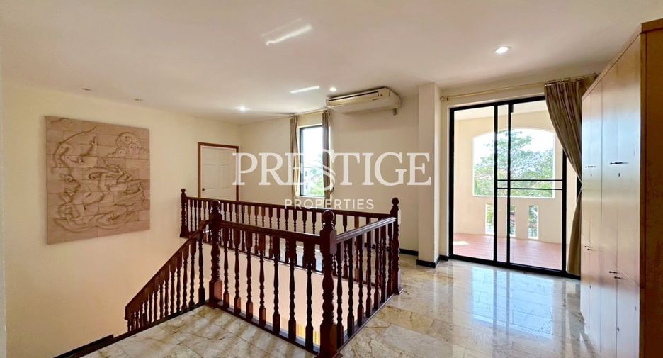 For rent 5 bedrooms house in Bang Lamung, Chonburi