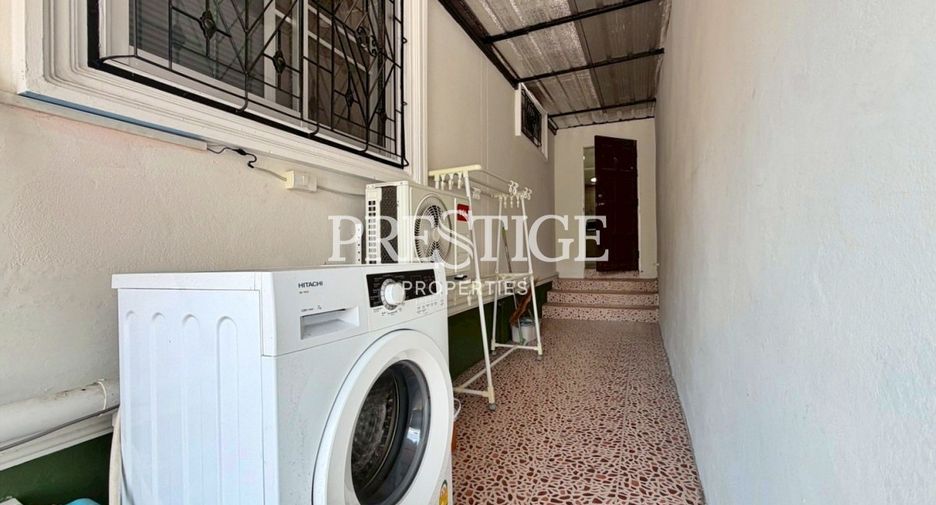 For rent 3 bedrooms house in Bang Lamung, Chonburi