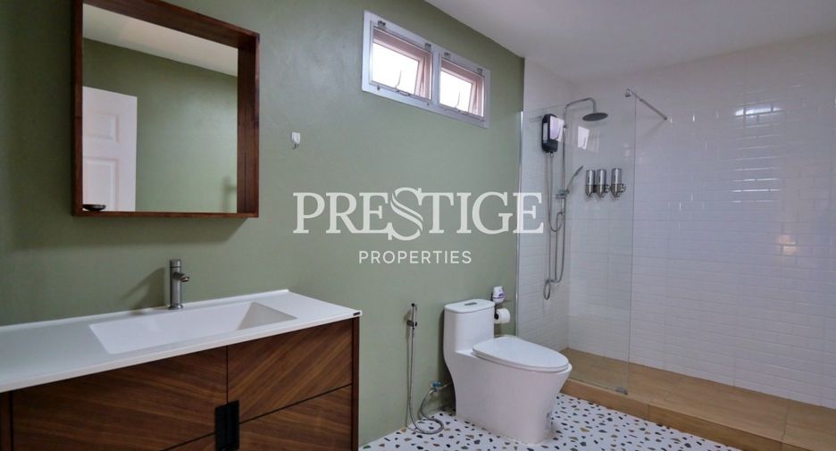 For rent 3 bedrooms house in Bang Lamung, Chonburi