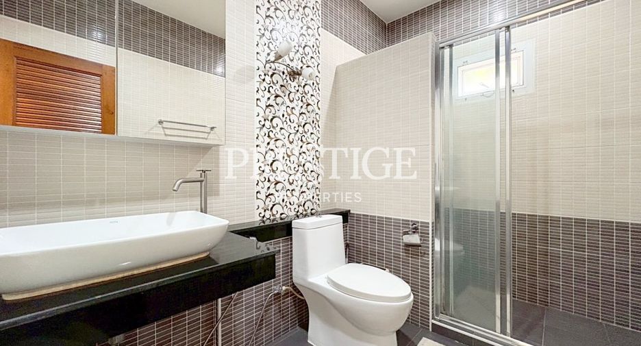 For rent 3 bedrooms house in Huay Yai, Pattaya