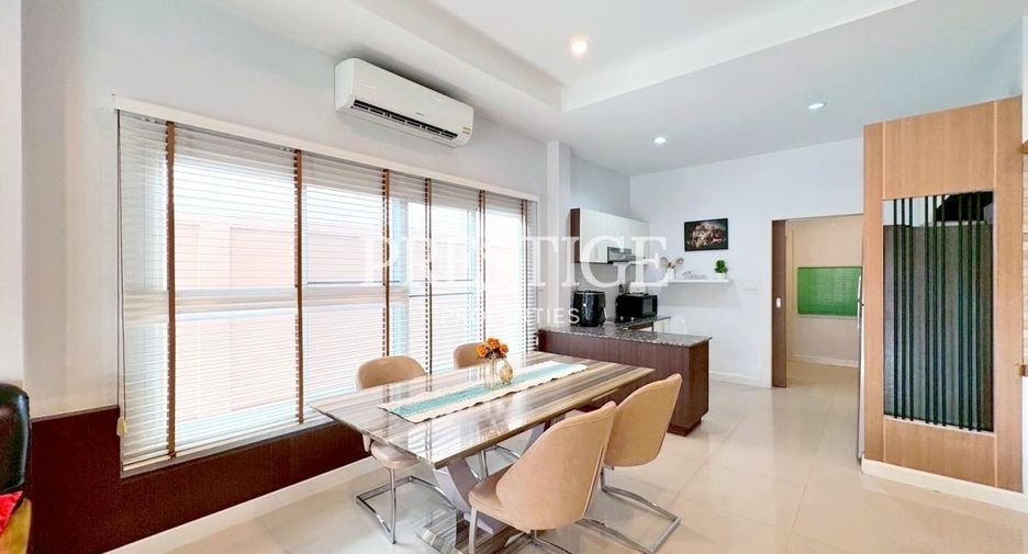 For rent 3 bedrooms house in Huay Yai, Pattaya