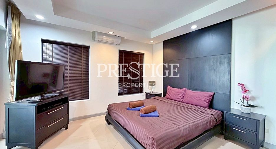 À louer 4 chambres maison à Na Jomtien, Pattaya