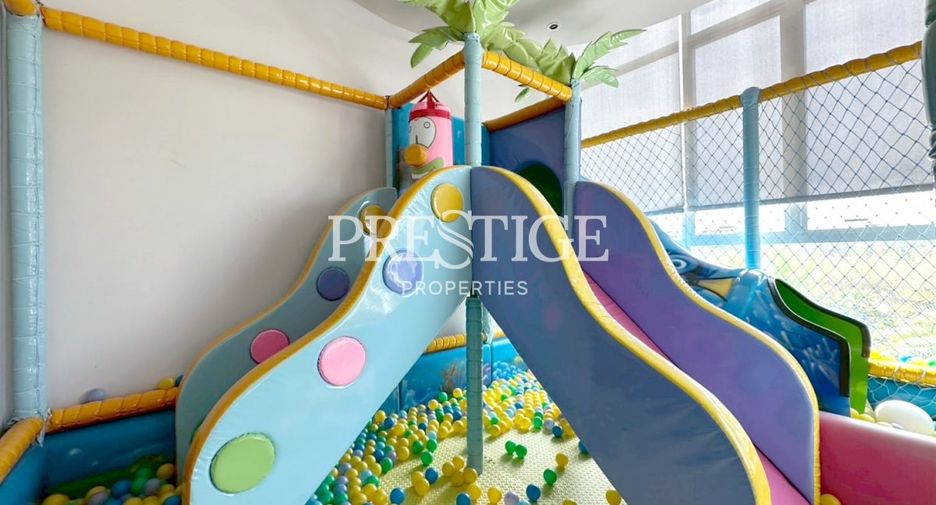 For rent 2 bedrooms condo in Na Jomtien, Pattaya