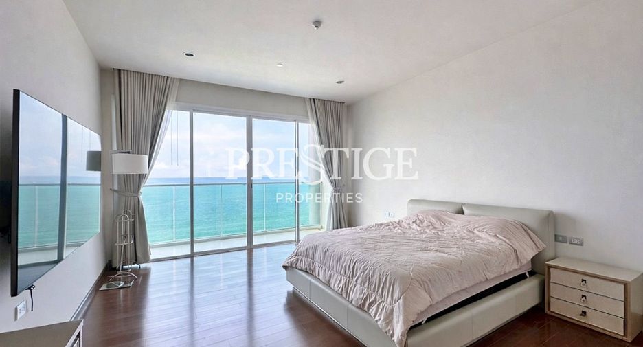 For rent 2 bedrooms condo in Na Jomtien, Pattaya