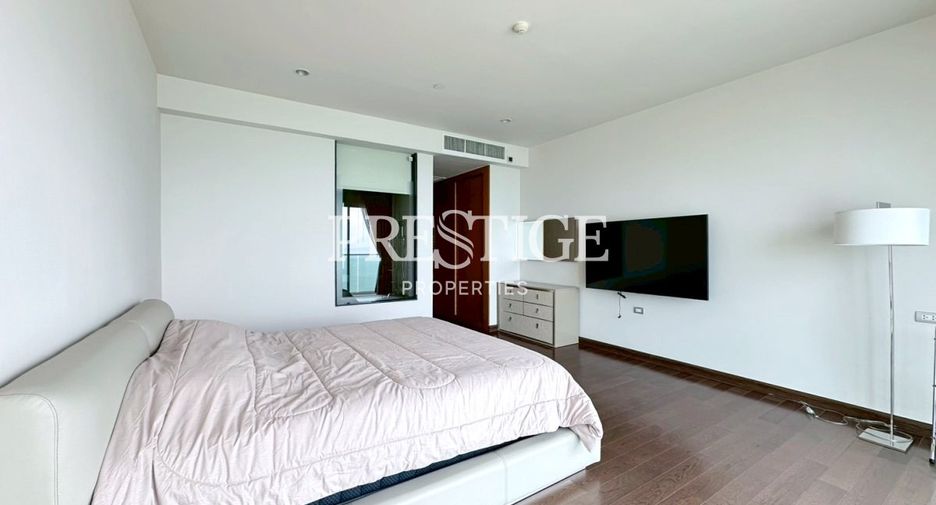 For rent 2 bedrooms condo in Na Jomtien, Pattaya