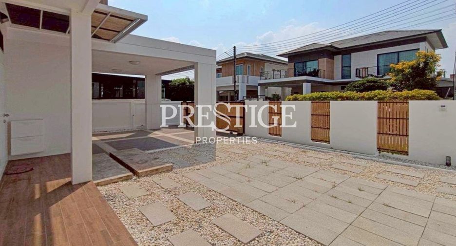 For rent 3 bedrooms house in Bang Lamung, Chonburi