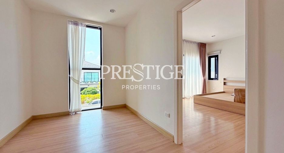 For rent 3 bedrooms house in Bang Lamung, Chonburi
