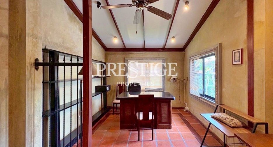 For rent 3 bedrooms house in Bang Lamung, Chonburi