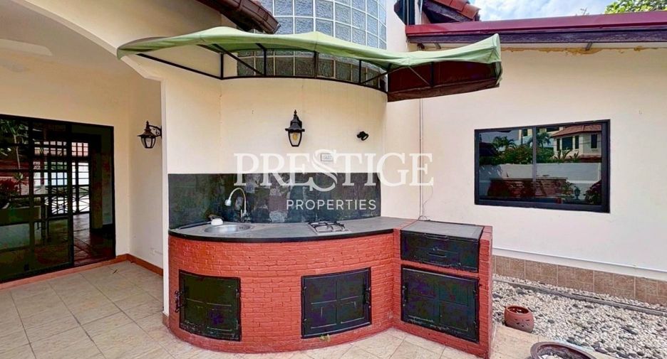 For rent 3 bedrooms house in Bang Lamung, Chonburi