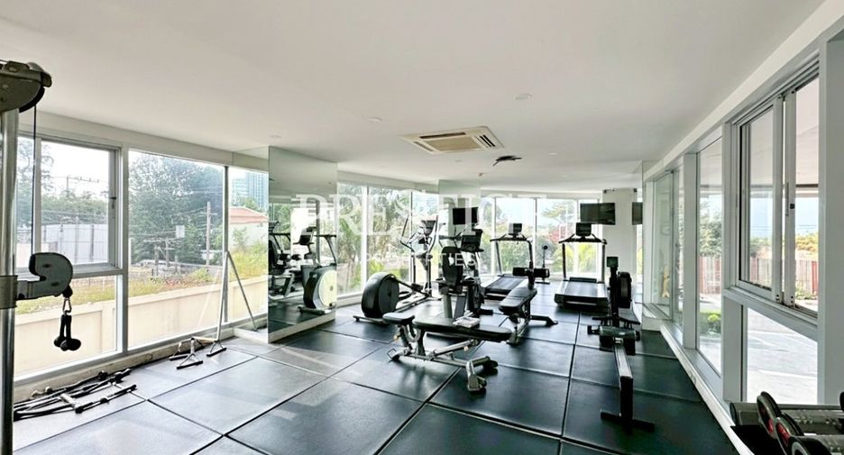 For rent studio condo in Bang Lamung, Chonburi