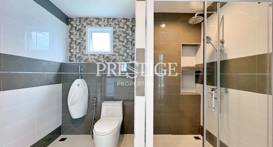 For rent 6 bedrooms house in Bang Lamung, Chonburi