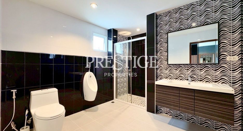 For rent 6 bedrooms house in Bang Lamung, Chonburi