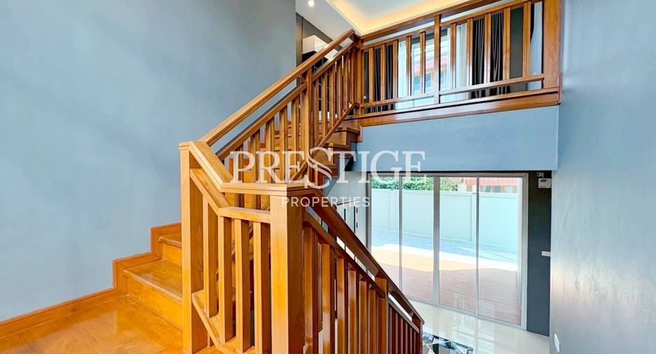 For rent 6 bedrooms house in Bang Lamung, Chonburi