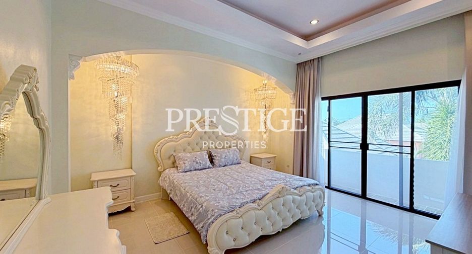 For rent 3 bedrooms house in Huay Yai, Pattaya