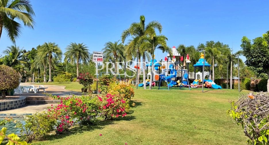 For rent 3 bedrooms house in Huay Yai, Pattaya