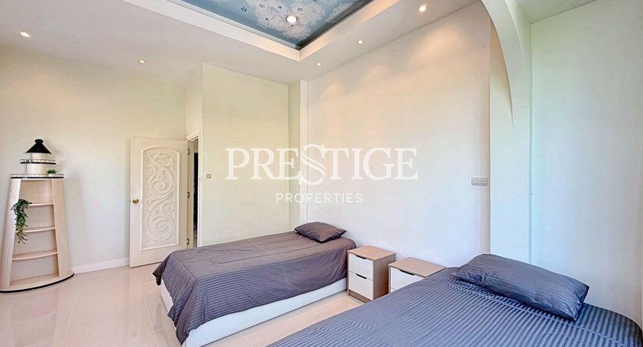 For rent 3 bedrooms house in Huay Yai, Pattaya