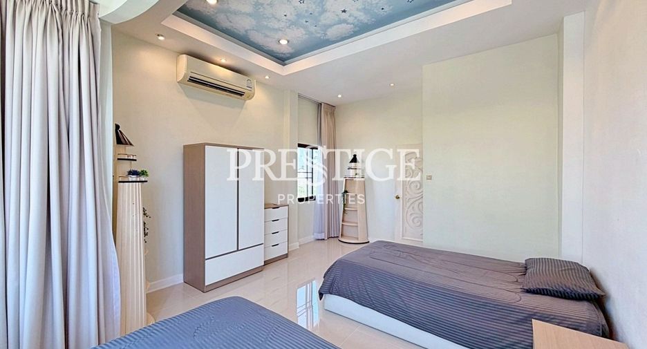 For rent 3 bedrooms house in Huay Yai, Pattaya