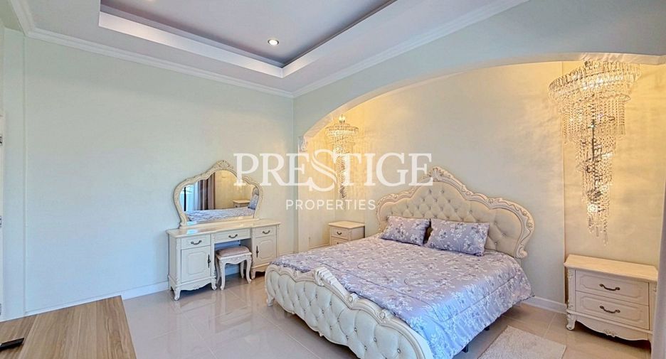 For rent 3 bedrooms house in Huay Yai, Pattaya