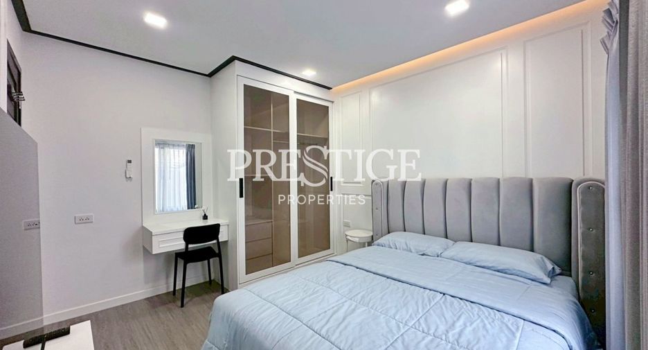 Haus zur Miete mit 5 Zimmer in Bang Lamung, Chonburi