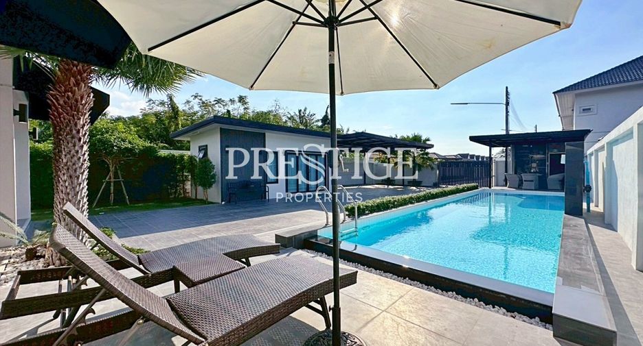 Haus zur Miete mit 5 Zimmer in Bang Lamung, Chonburi