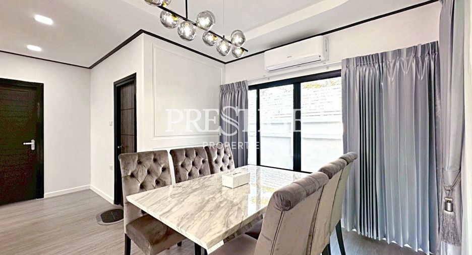 Haus zur Miete mit 5 Zimmer in Bang Lamung, Chonburi