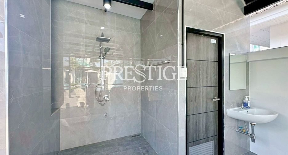 Haus zur Miete mit 5 Zimmer in Bang Lamung, Chonburi