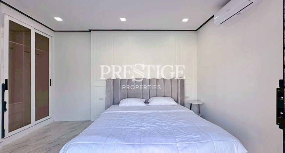 Haus zur Miete mit 5 Zimmer in Bang Lamung, Chonburi
