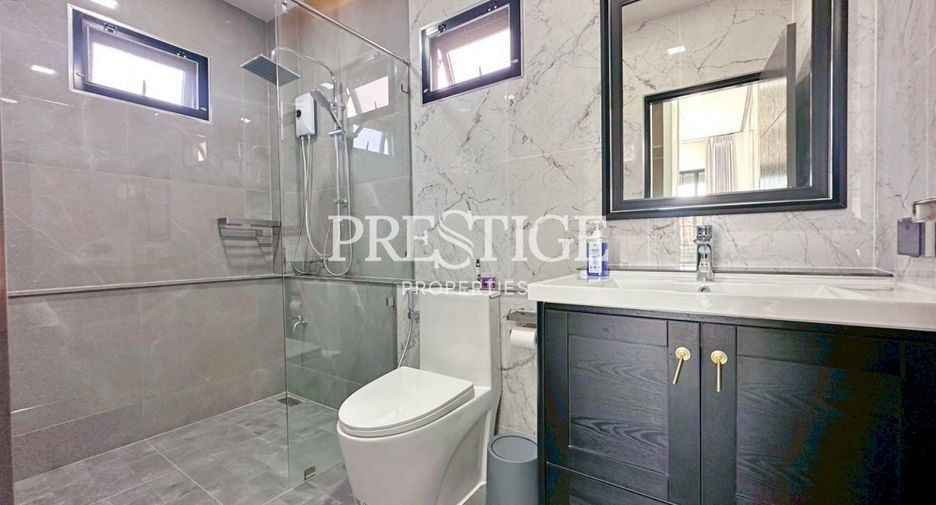 Haus zur Miete mit 5 Zimmer in Bang Lamung, Chonburi