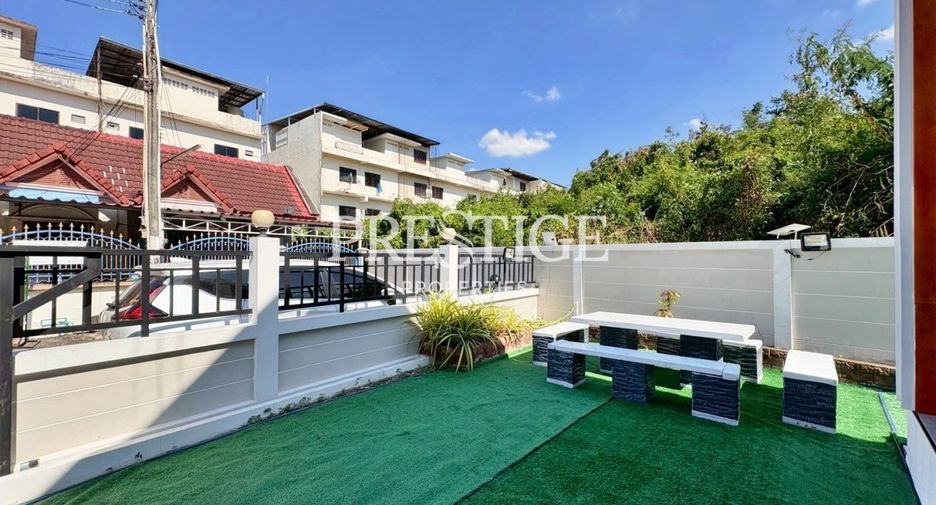 For rent 4 bedrooms house in Bang Lamung, Chonburi