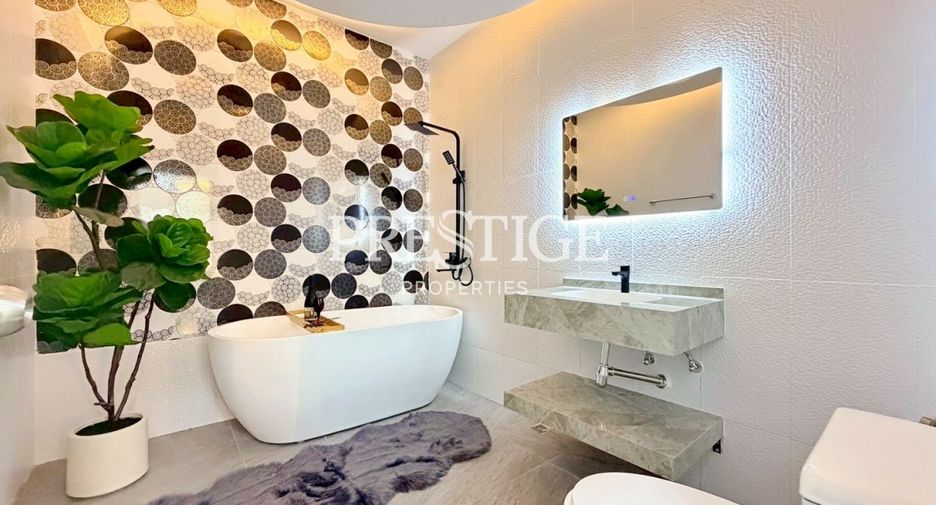 For rent 5 bedrooms house in Bang Lamung, Chonburi