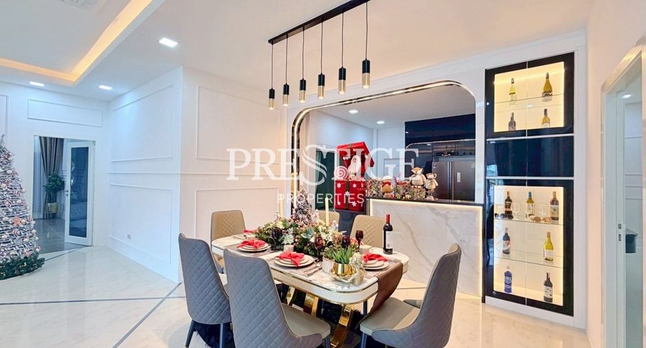 For rent 5 bedrooms house in Bang Lamung, Chonburi