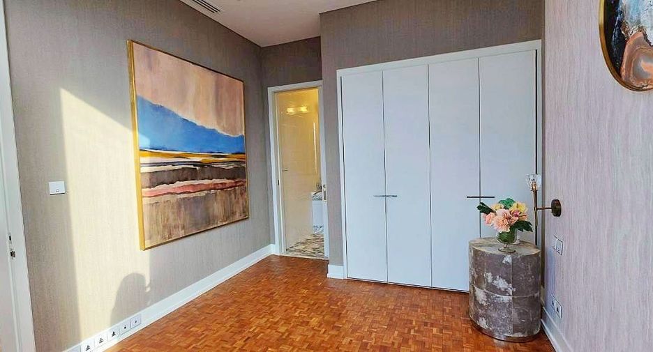 Condo en venta de 2 habitaciones en Sathon, Bangkok