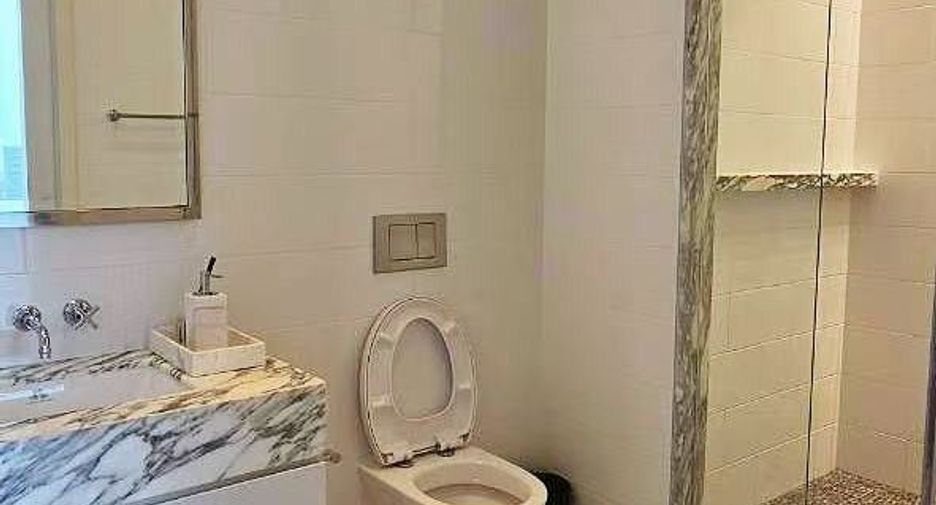 Condo en venta de 2 habitaciones en Sathon, Bangkok