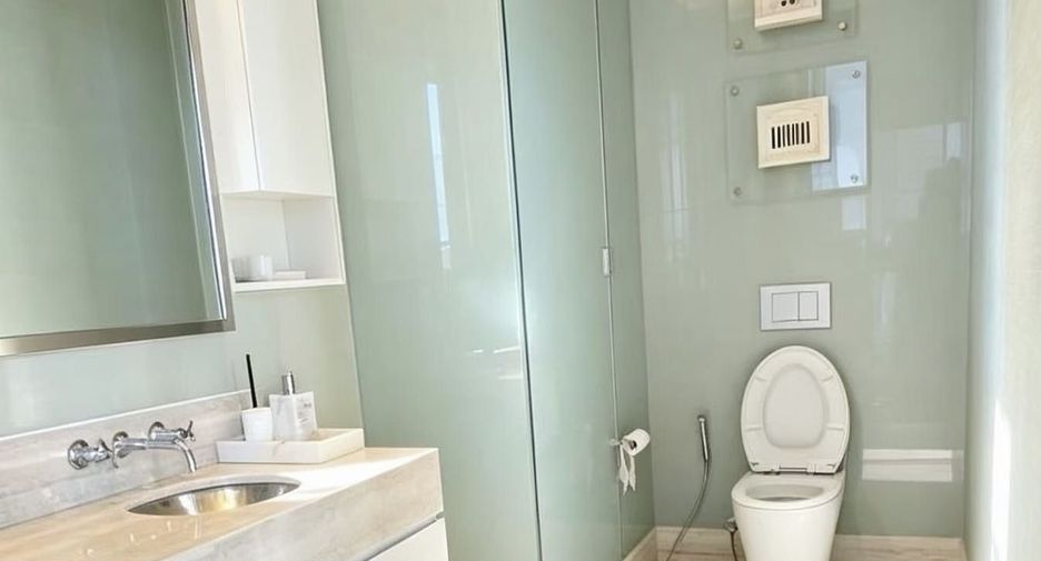 Condo en venta de 2 habitaciones en Sathon, Bangkok
