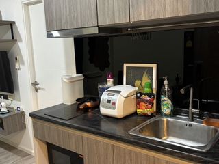 For sale 1 bed condo in Mueang Samut Prakan, Samut Prakan